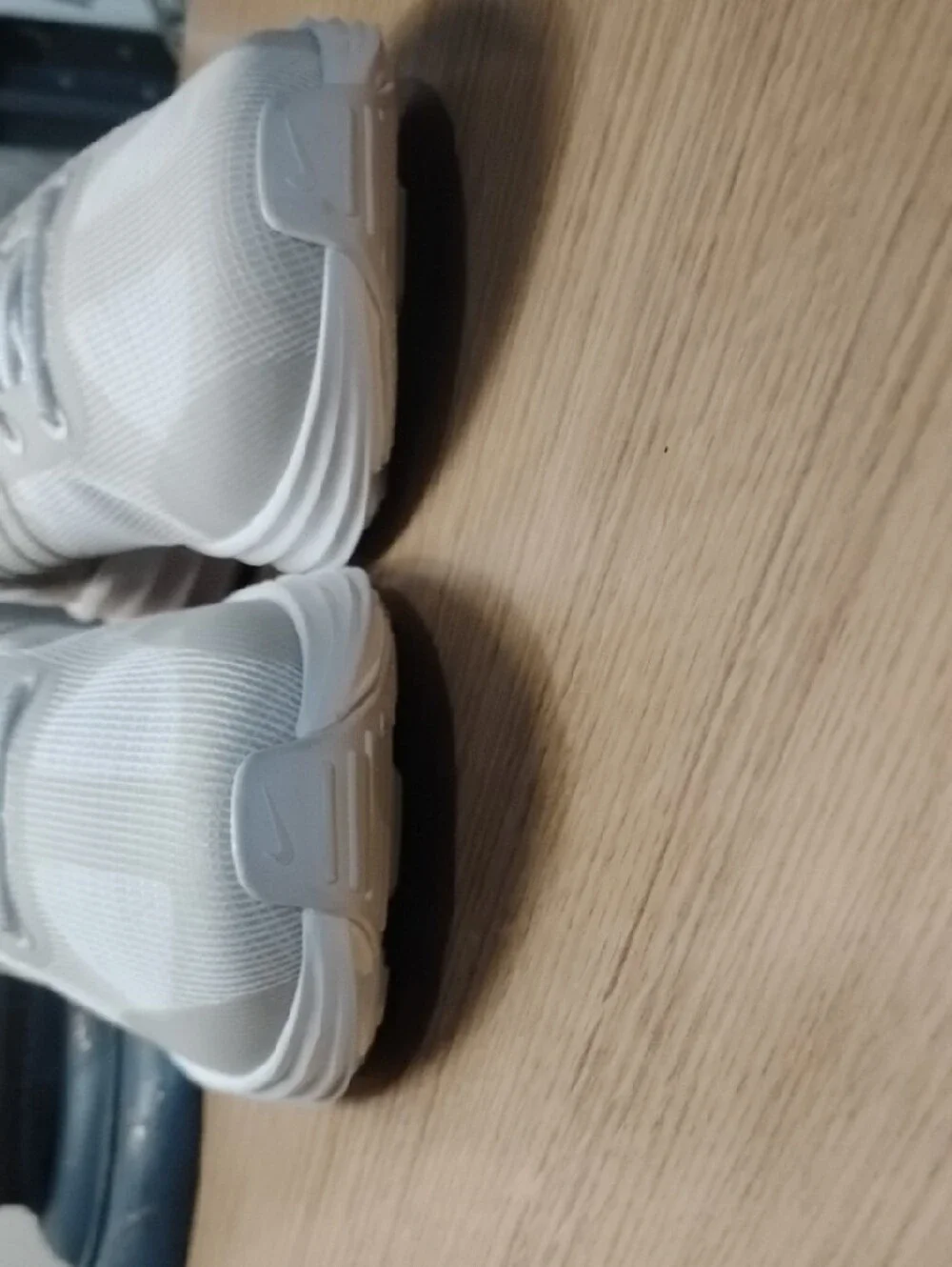 Nike Men’s Lunar Roam: Size 9